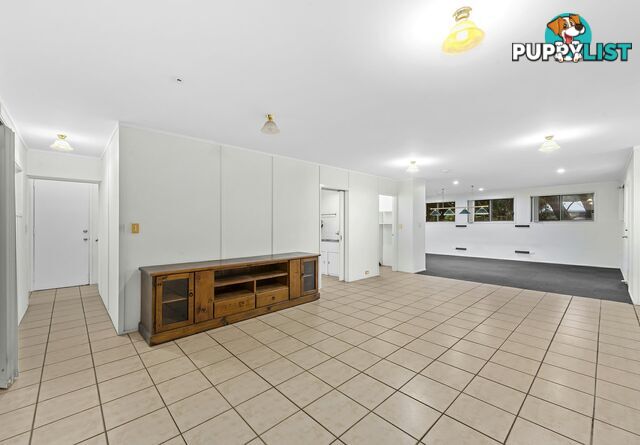 25 Mackie Street East MOOROOKA QLD 4105