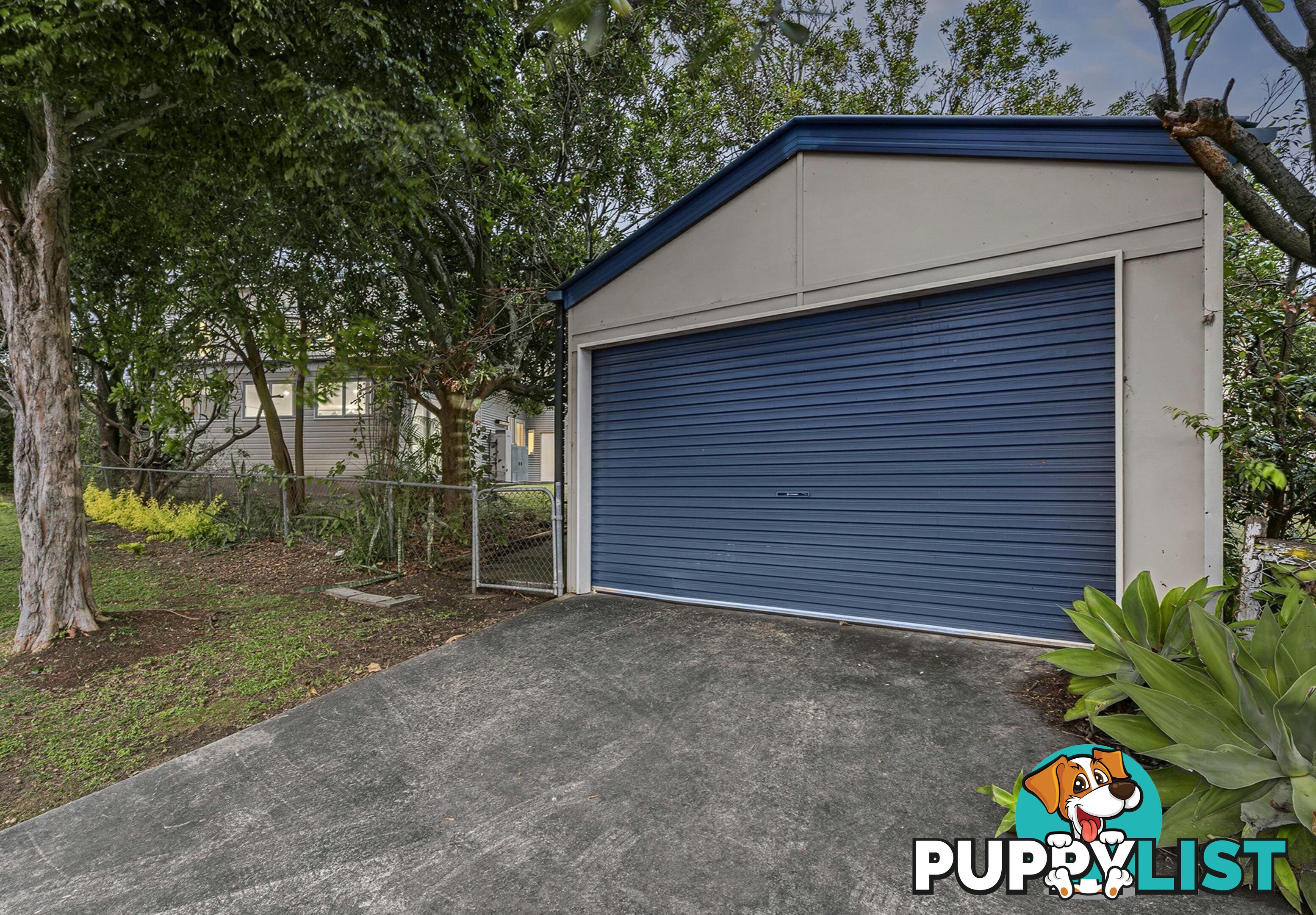 25 Mackie Street East MOOROOKA QLD 4105