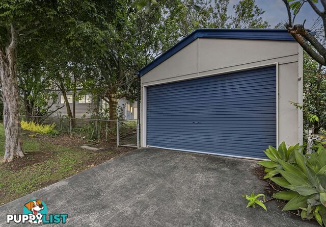 25 Mackie Street East MOOROOKA QLD 4105