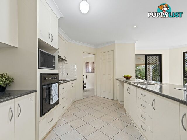 18 Maisie Place EIGHT MILE PLAINS QLD 4113