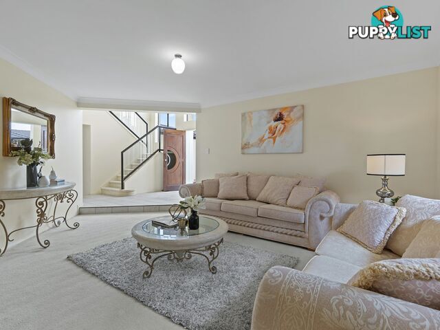 18 Maisie Place EIGHT MILE PLAINS QLD 4113