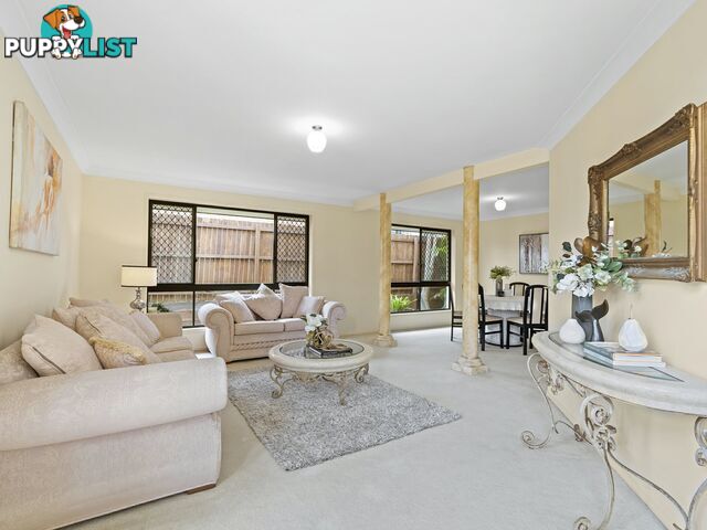 18 Maisie Place EIGHT MILE PLAINS QLD 4113