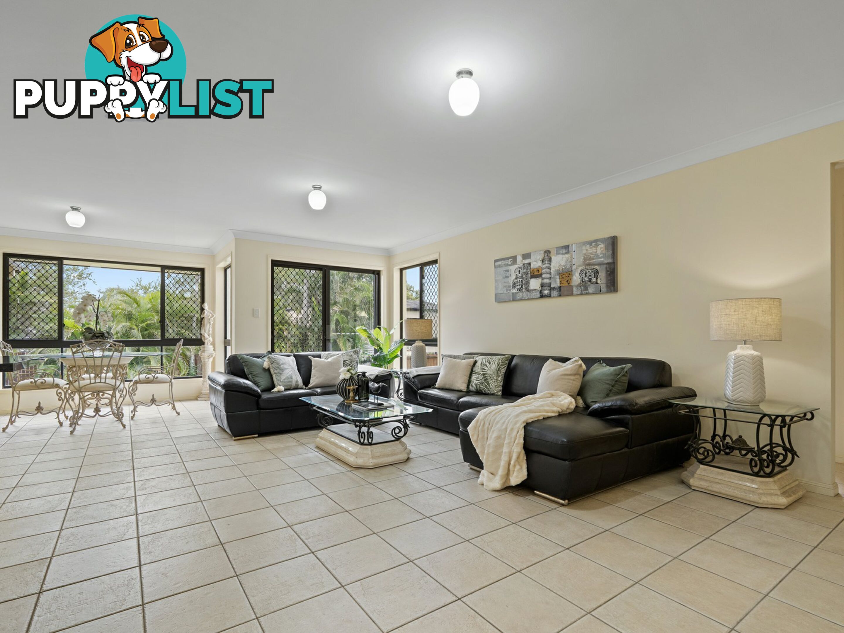 18 Maisie Place EIGHT MILE PLAINS QLD 4113