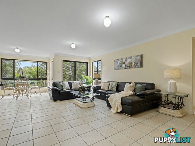 18 Maisie Place EIGHT MILE PLAINS QLD 4113