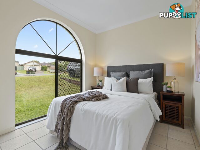 18 Maisie Place EIGHT MILE PLAINS QLD 4113