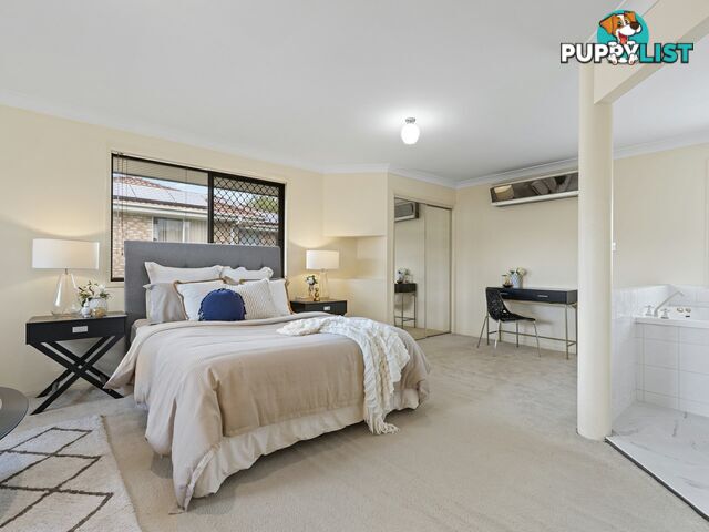 18 Maisie Place EIGHT MILE PLAINS QLD 4113