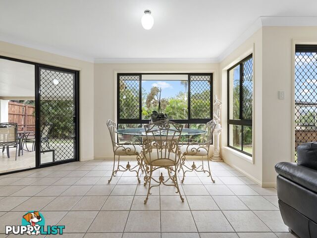 18 Maisie Place EIGHT MILE PLAINS QLD 4113