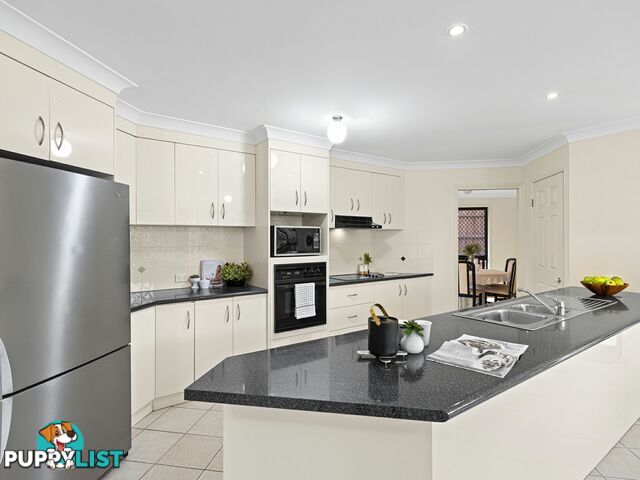 18 Maisie Place EIGHT MILE PLAINS QLD 4113