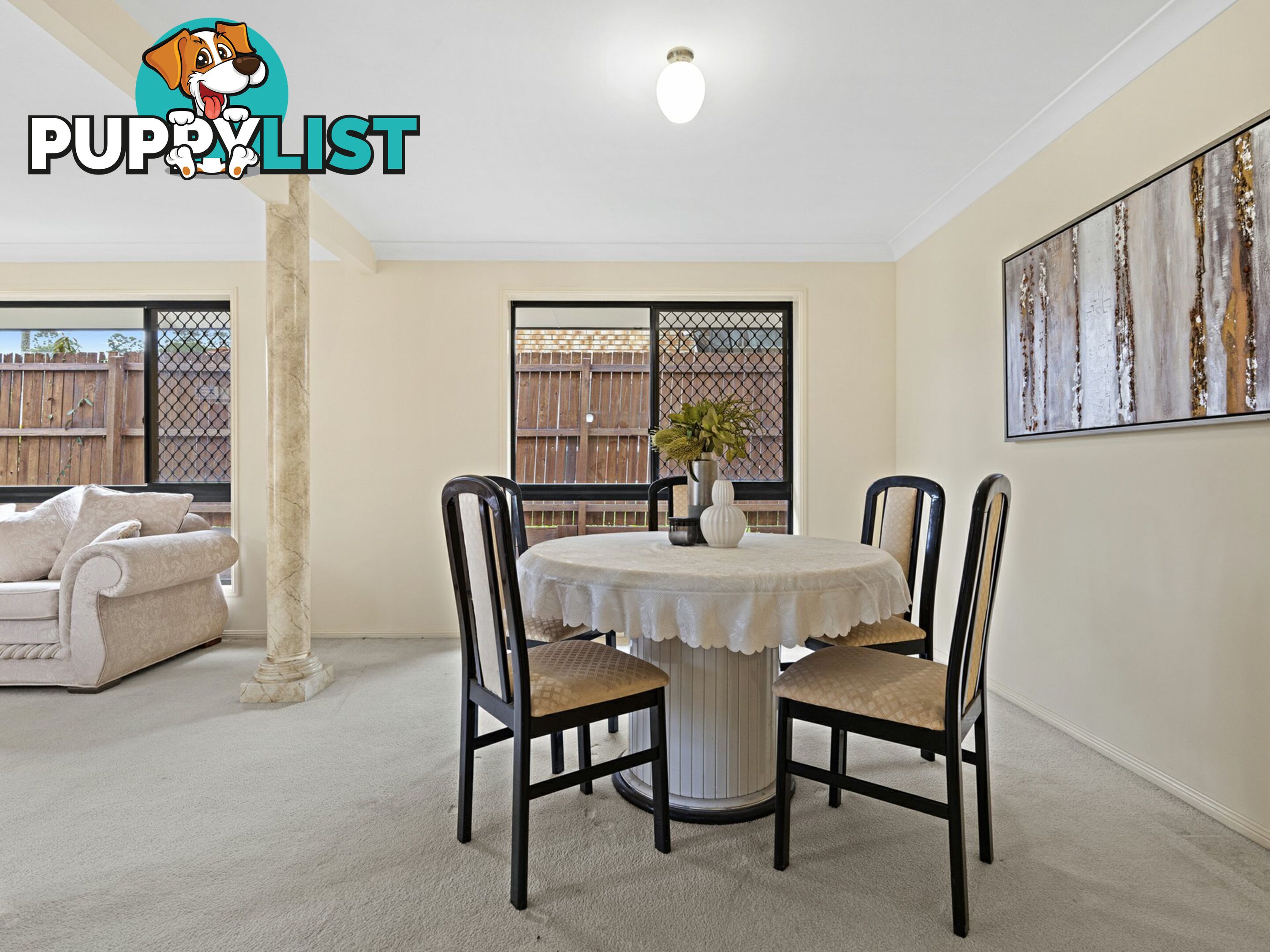 18 Maisie Place EIGHT MILE PLAINS QLD 4113