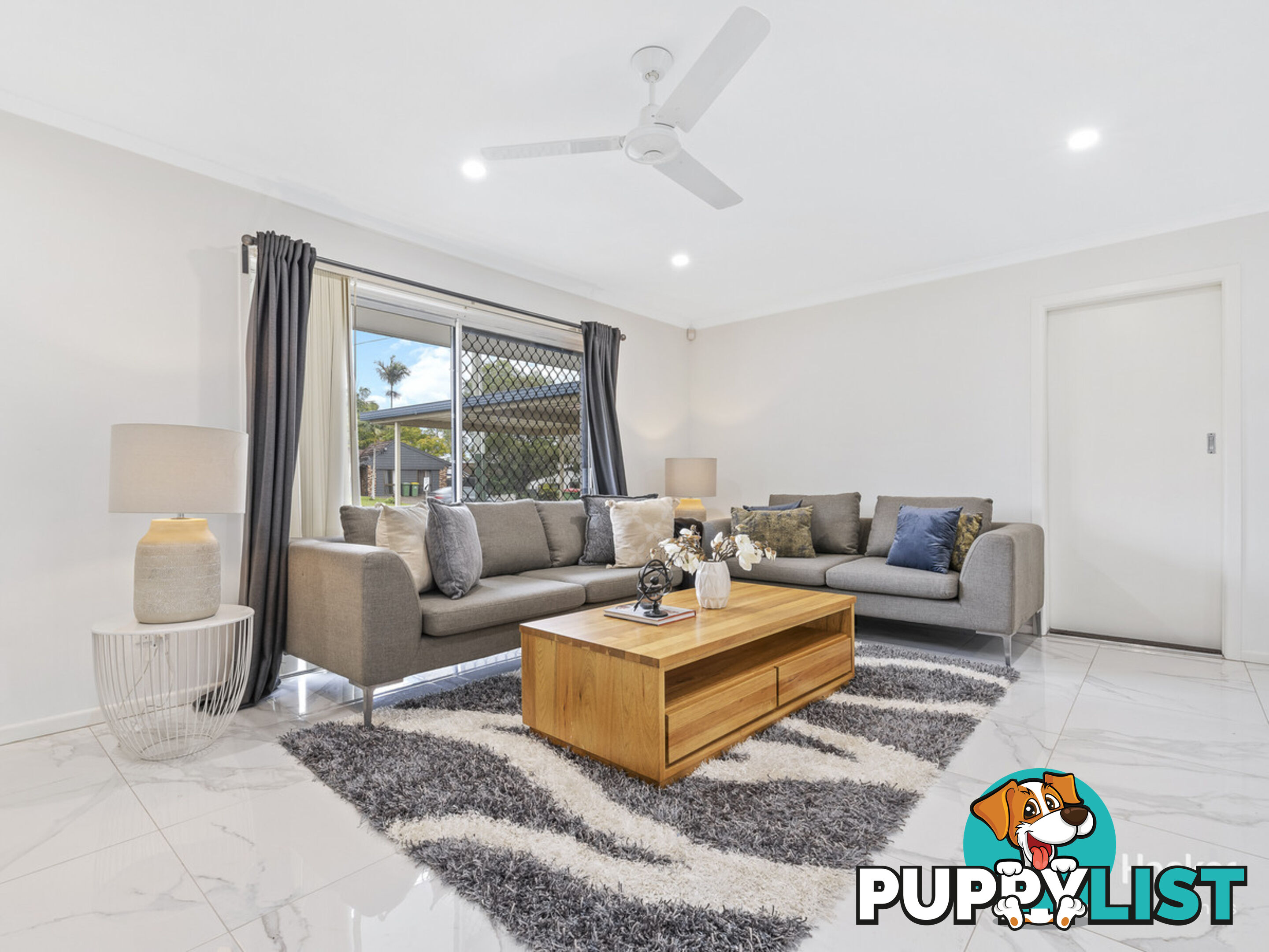 20 Westmoreland Boulevard SPRINGWOOD QLD 4127