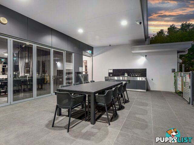 31 Obrist Place ROCHEDALE QLD 4123
