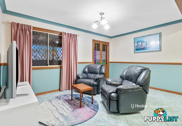 39 Newcombe Street SUNNYBANK HILLS QLD 4109