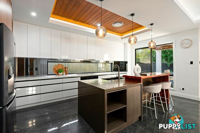 85 Park Avenue SUNNYBANK HILLS QLD 4109