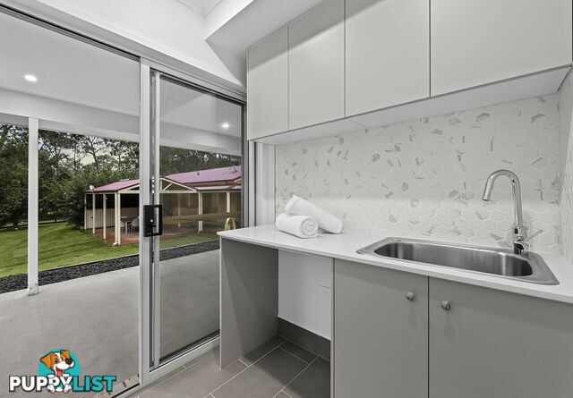277-279 Andrew Road GREENBANK QLD 4124
