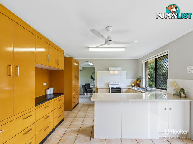 289 Warrigal Road EIGHT MILE PLAINS QLD 4113