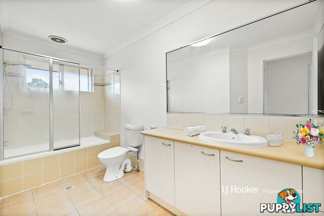 28/8 Honeysuckle Way CALAMVALE QLD 4116