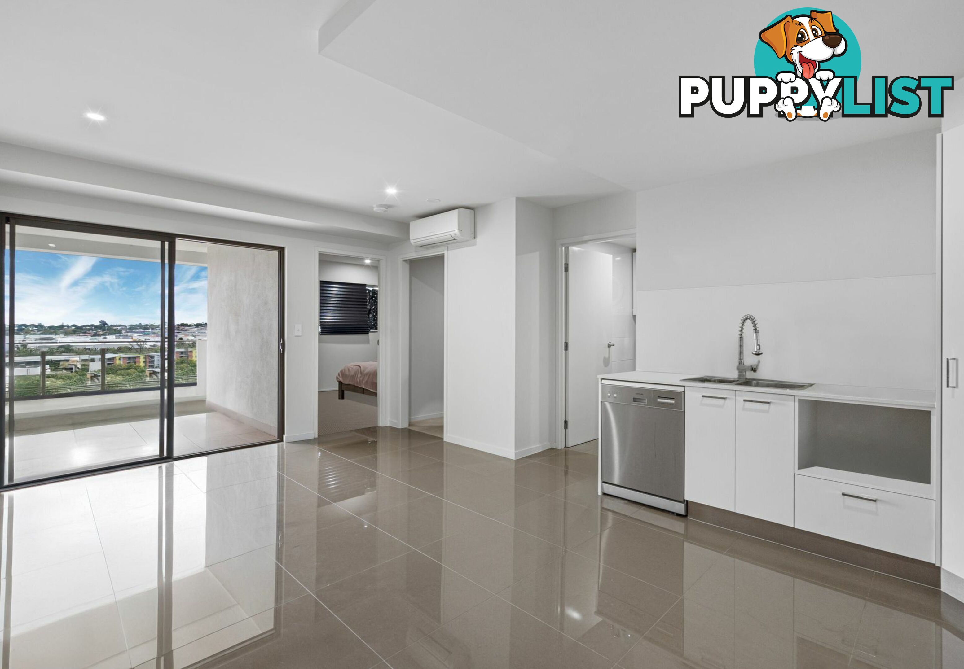1748/1-5 Cremin Street UPPER MOUNT GRAVATT QLD 4122