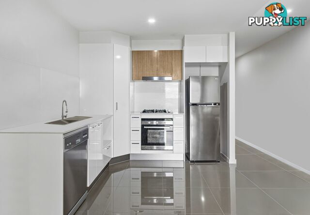 1748/1-5 Cremin Street UPPER MOUNT GRAVATT QLD 4122