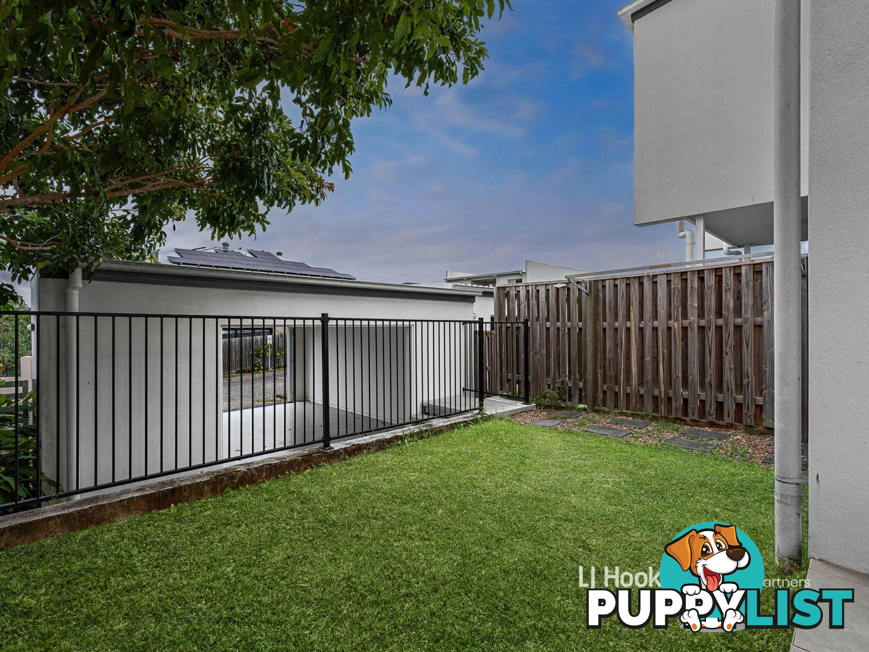 36 Cockatoo Place ROCHEDALE QLD 4123