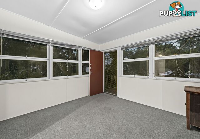 31 Mackie Street East MOOROOKA QLD 4105