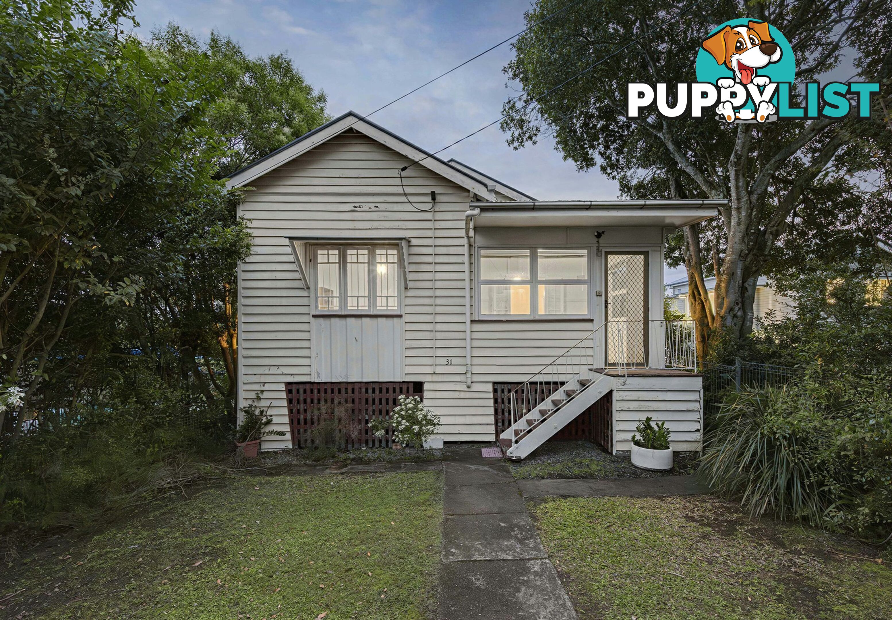 31 Mackie Street East MOOROOKA QLD 4105