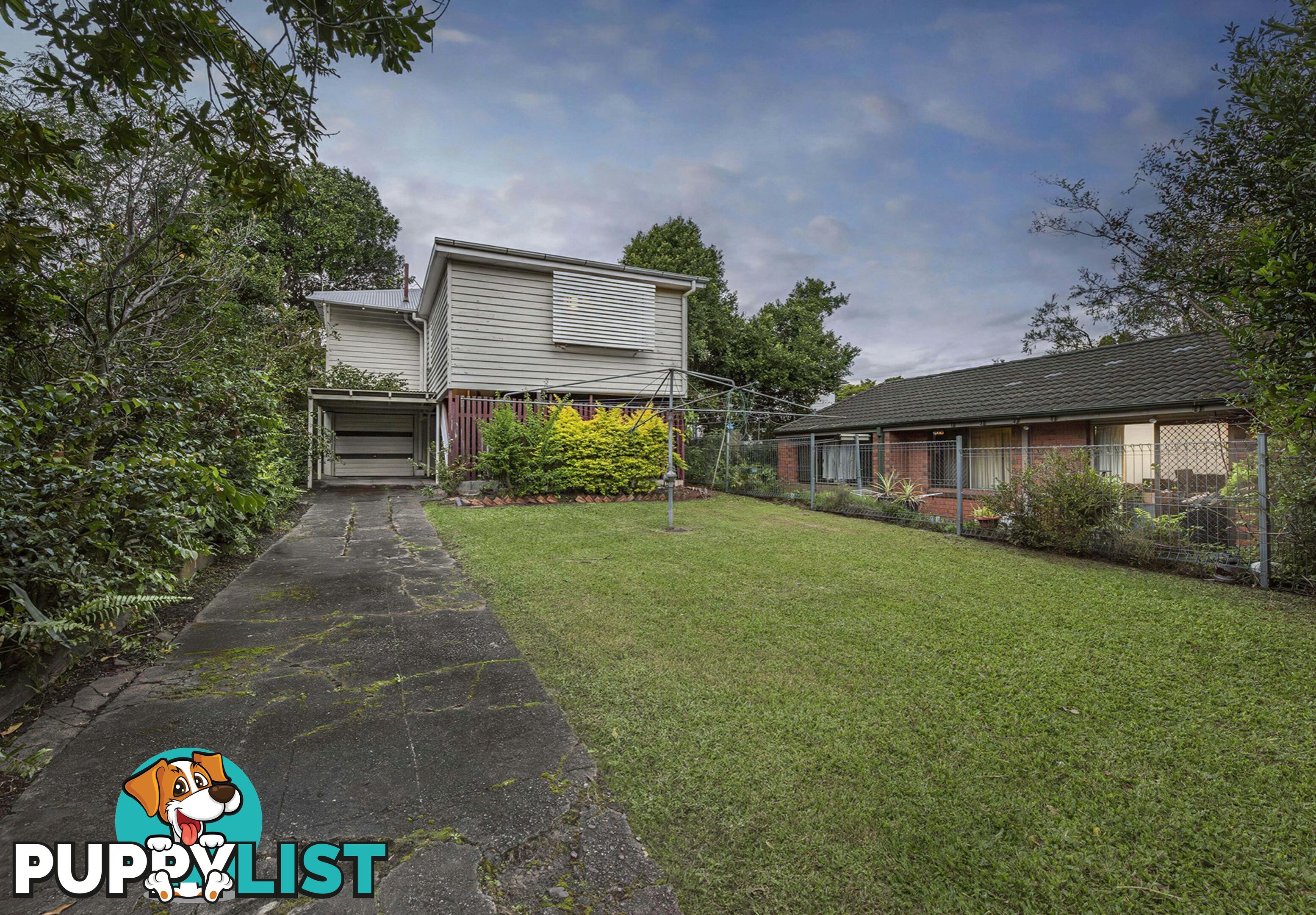 31 Mackie Street East MOOROOKA QLD 4105