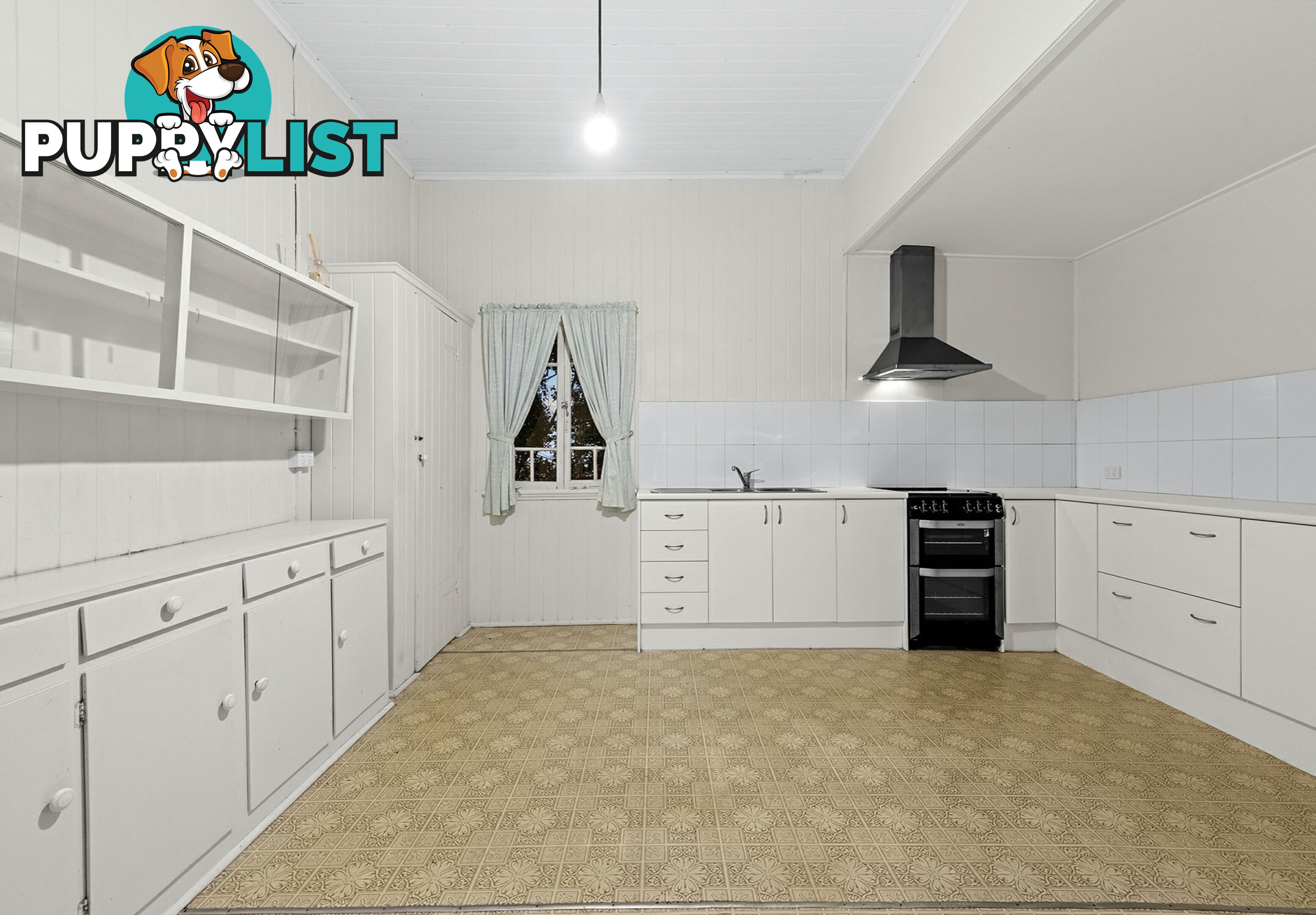 31 Mackie Street East MOOROOKA QLD 4105