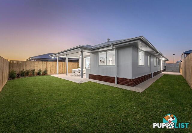 4 Ferris Avenue PARK RIDGE QLD 4125