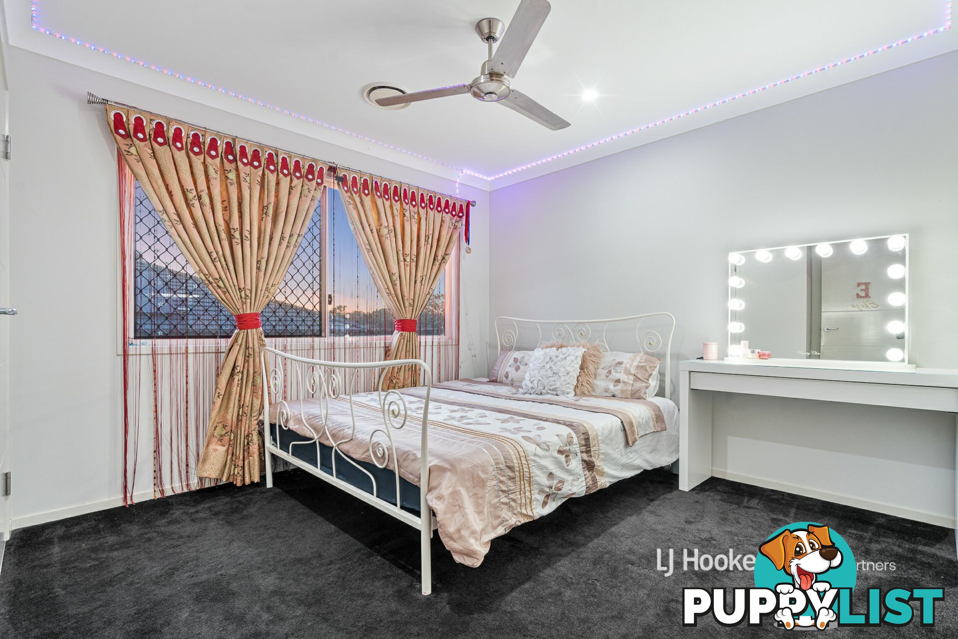 33 Oasis Crescent KURABY QLD 4112