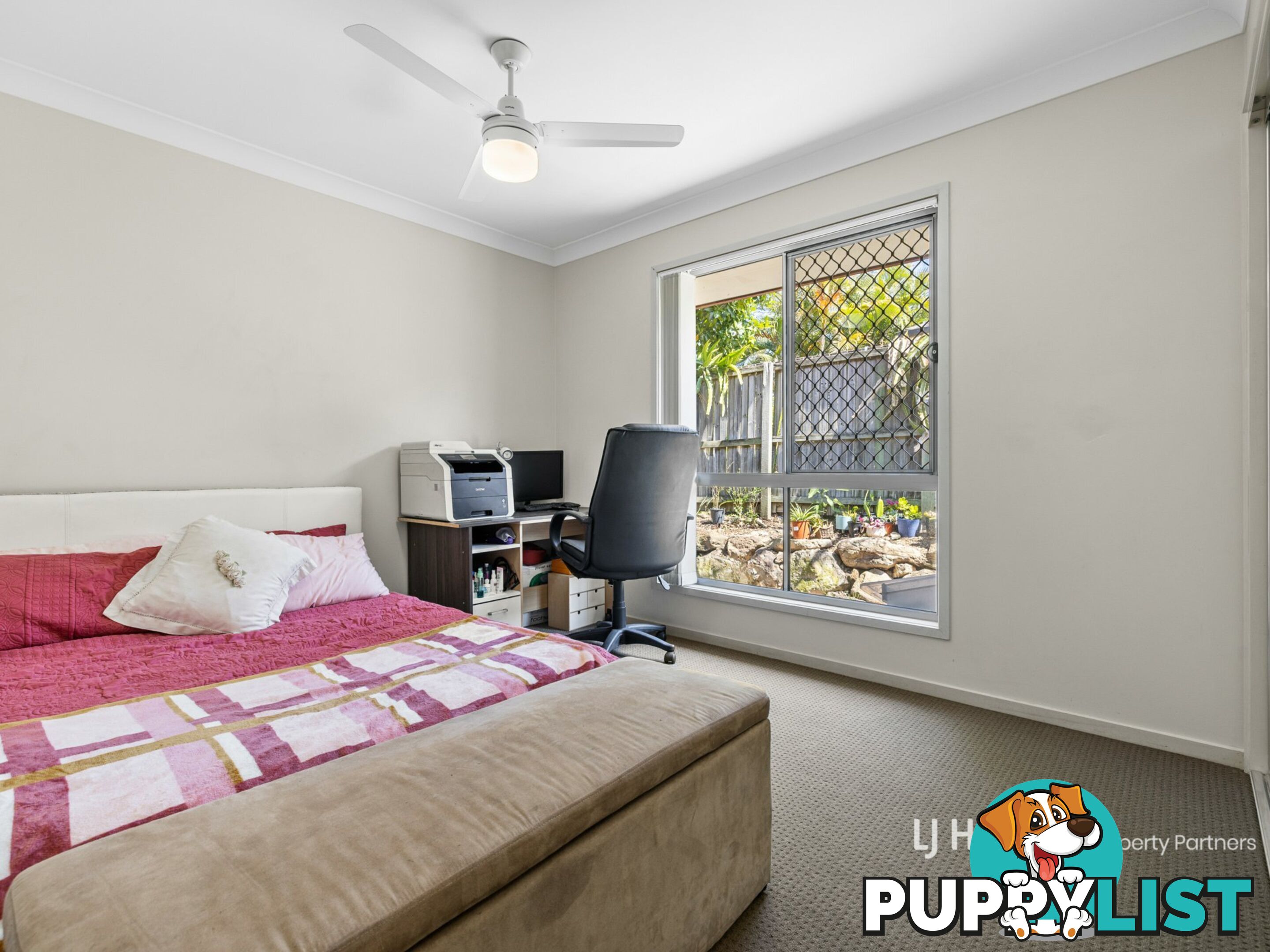 8 Clydesdale Place SUMNER QLD 4074