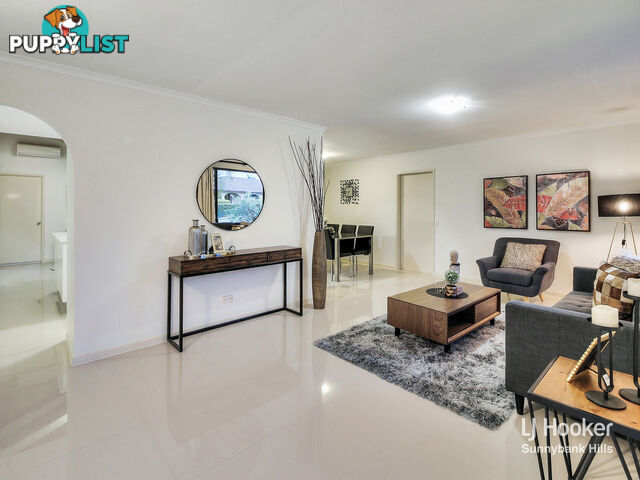 329 Gowan Road SUNNYBANK HILLS QLD 4109