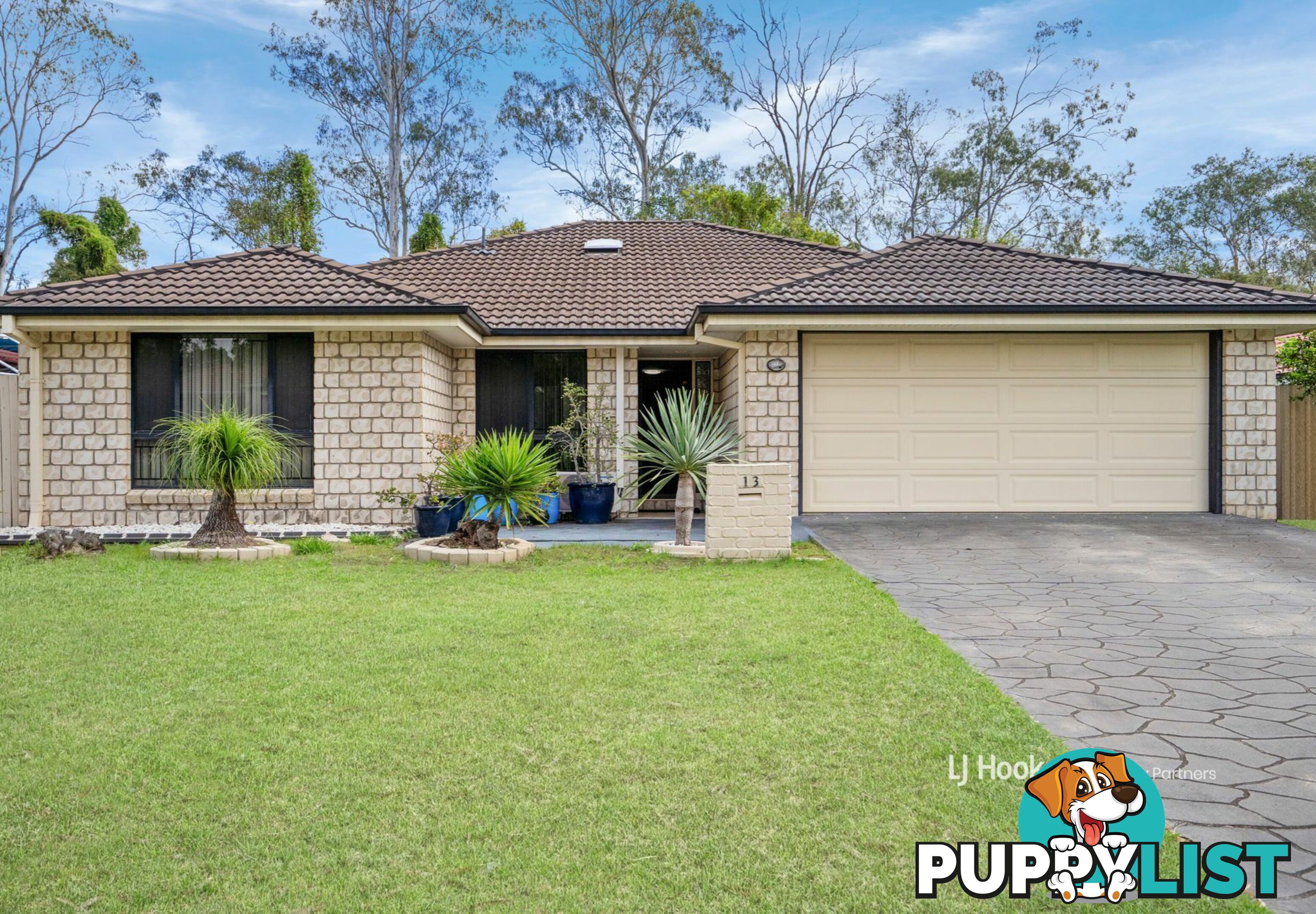 13 Treeline Place DURACK QLD 4077