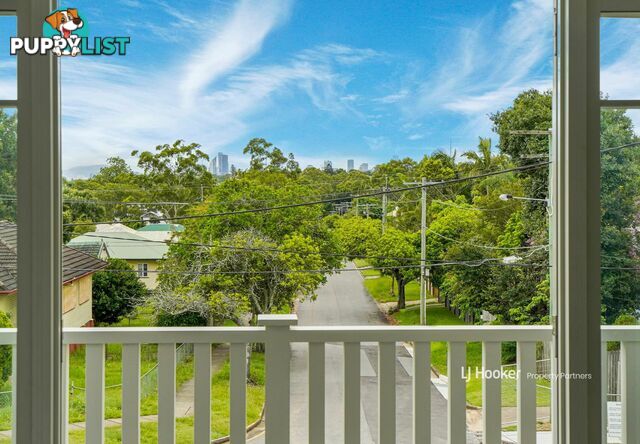 67 Steele Street HOLLAND PARK QLD 4121