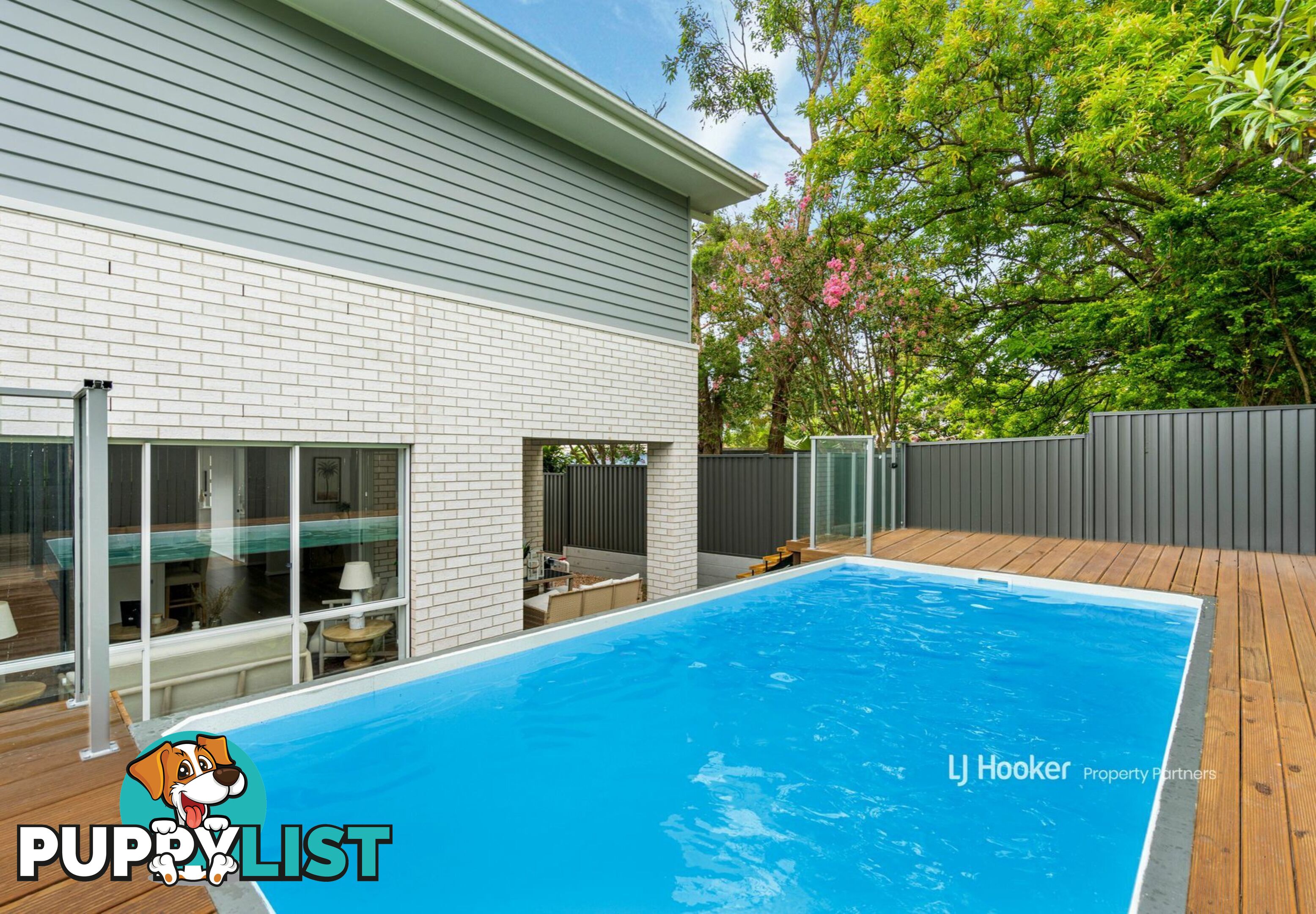 67 Steele Street HOLLAND PARK QLD 4121