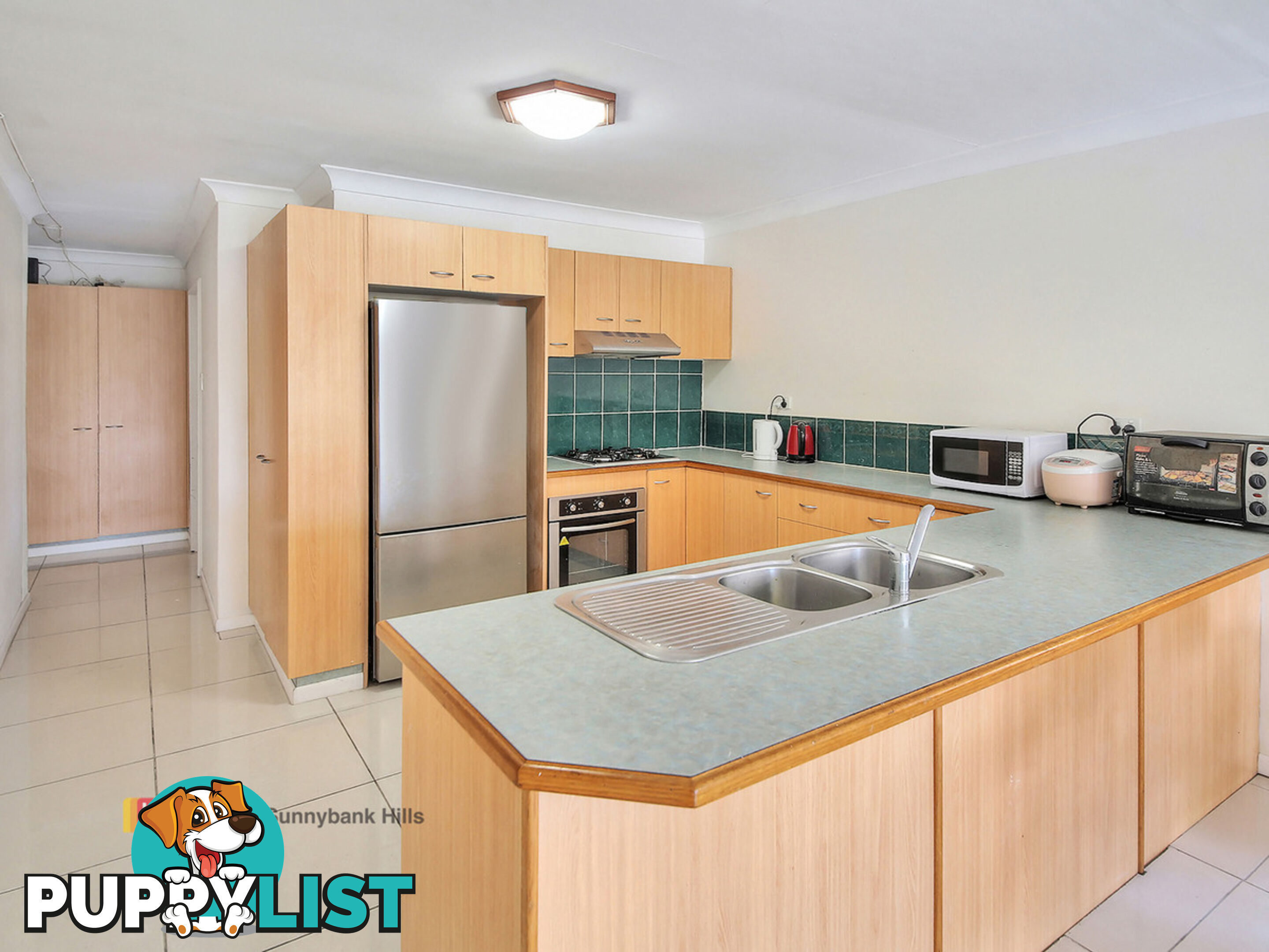 31 Kitchener Street COORPAROO QLD 4151