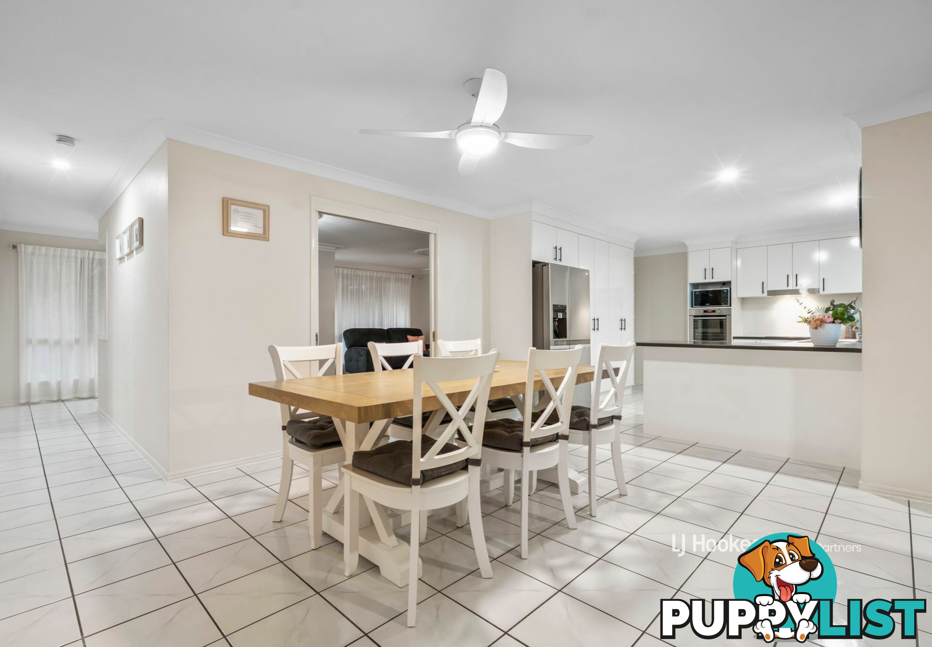 64 Grevillea Park Crescent CALAMVALE QLD 4116