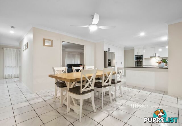 64 Grevillea Park Crescent CALAMVALE QLD 4116