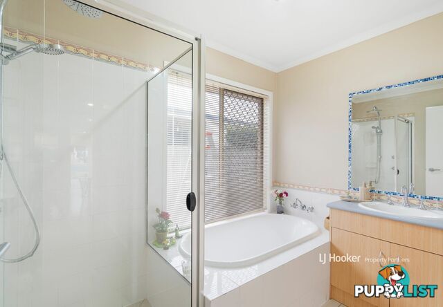 7 Oakview Street PARKINSON QLD 4115