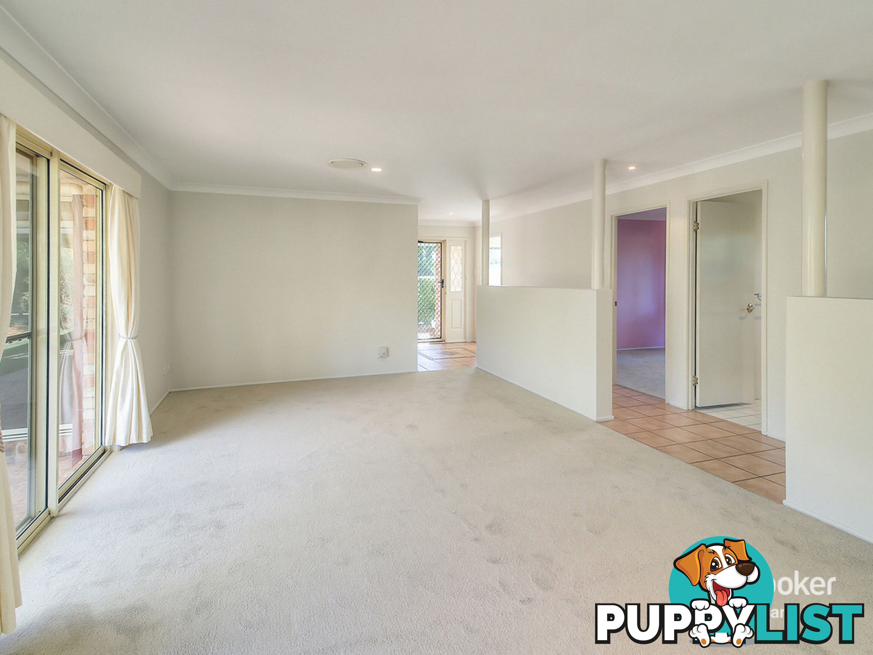 6 St John Close PARKINSON QLD 4115