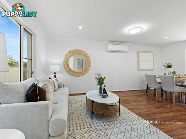 9 Flinders Esplanade PARKINSON QLD 4115