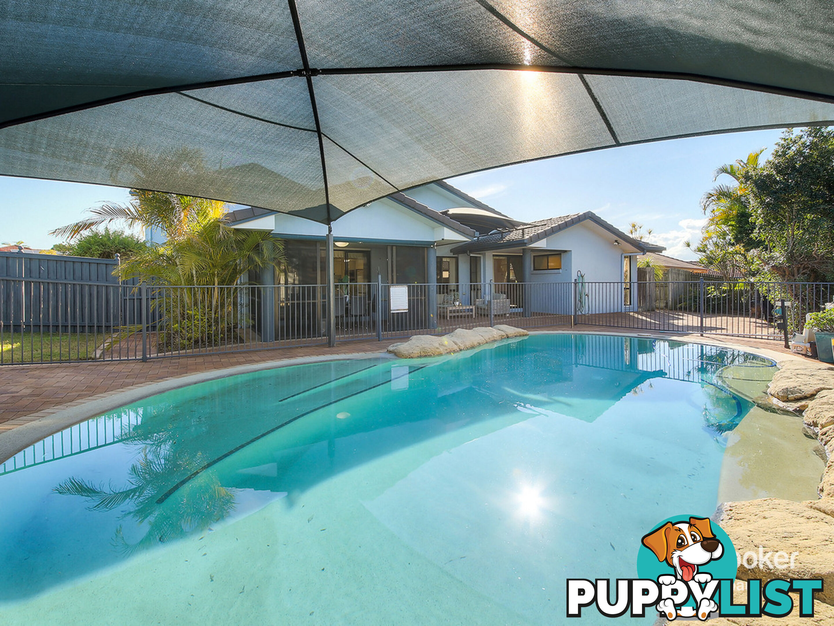 39 Lake Eyre Crescent PARKINSON QLD 4115