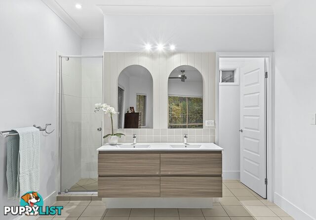 9 Victor Street BORONIA HEIGHTS QLD 4124