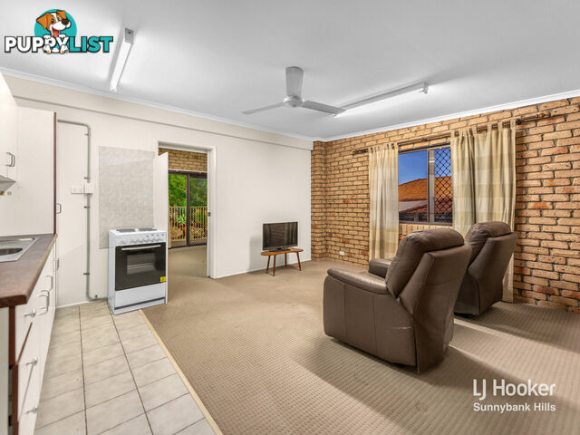 28 Frinton Street WISHART QLD 4122