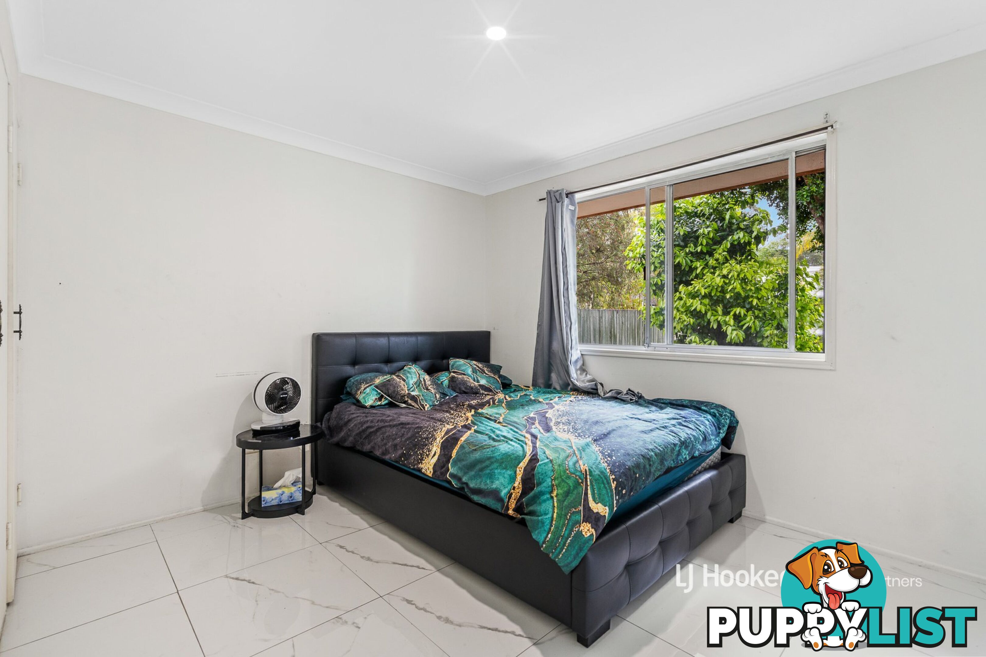 8 Polaris Avenue KINGSTON QLD 4114