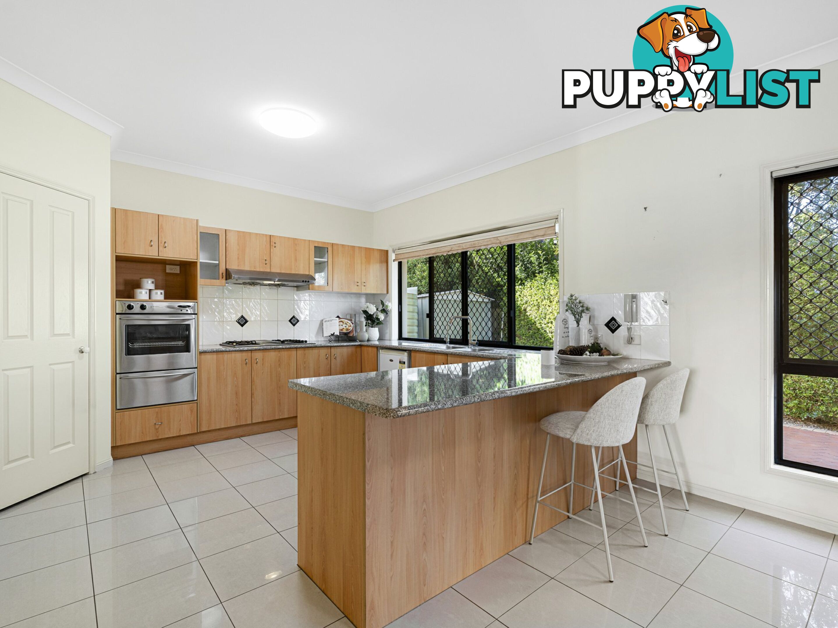 735 Musgrave Road ROBERTSON QLD 4109