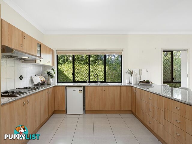 735 Musgrave Road ROBERTSON QLD 4109