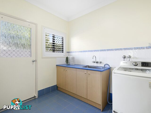 735 Musgrave Road ROBERTSON QLD 4109