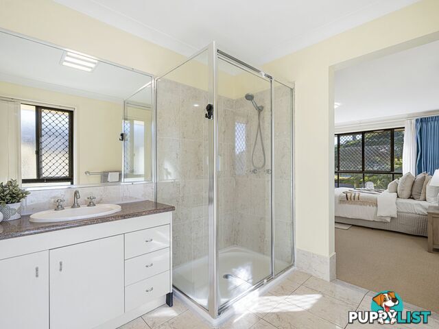 735 Musgrave Road ROBERTSON QLD 4109