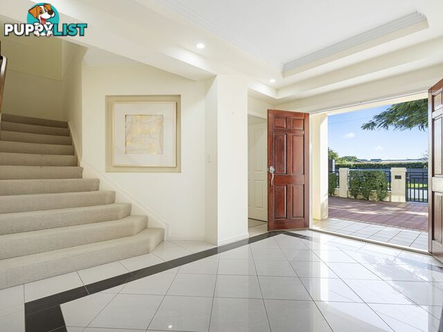 735 Musgrave Road ROBERTSON QLD 4109