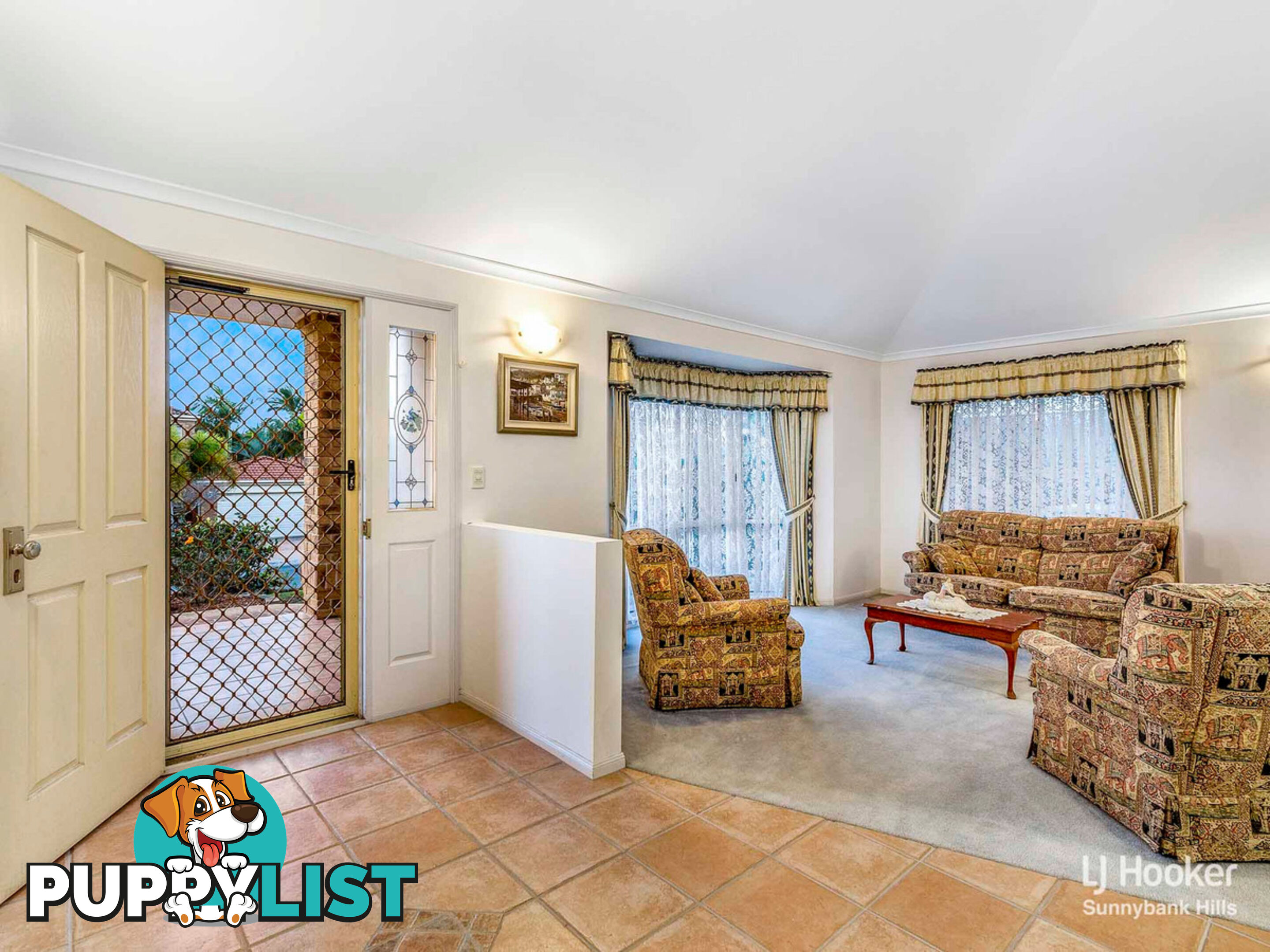 23 Cambridge Place WISHART QLD 4122